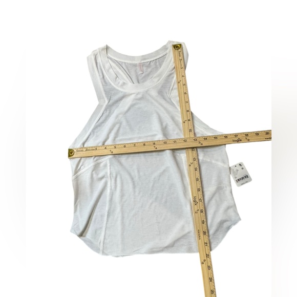 NWT FP FREE PEOPLE Movement Tempo Silver Lining Tank racerback summer workout XL - Picture 8 of 10